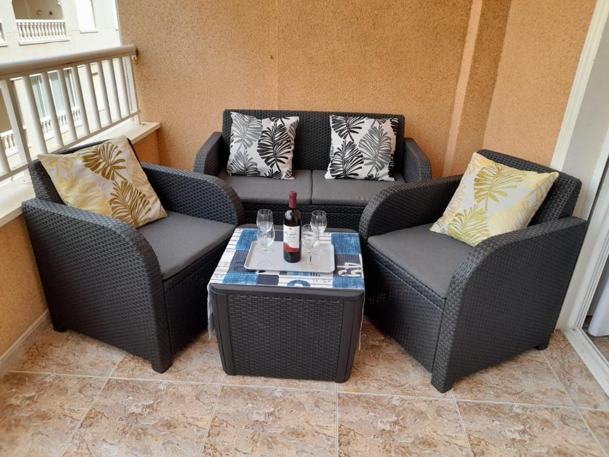 Luxury 2 Bedrooms Apartment With A Garage Torrevieja Buitenkant foto