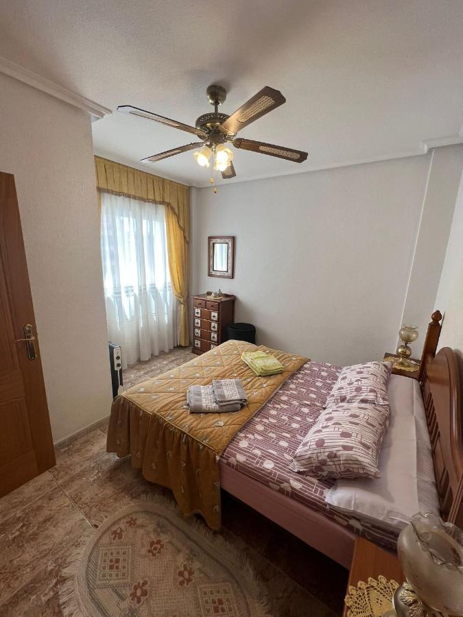 Luxury 2 Bedrooms Apartment With A Garage Torrevieja Buitenkant foto